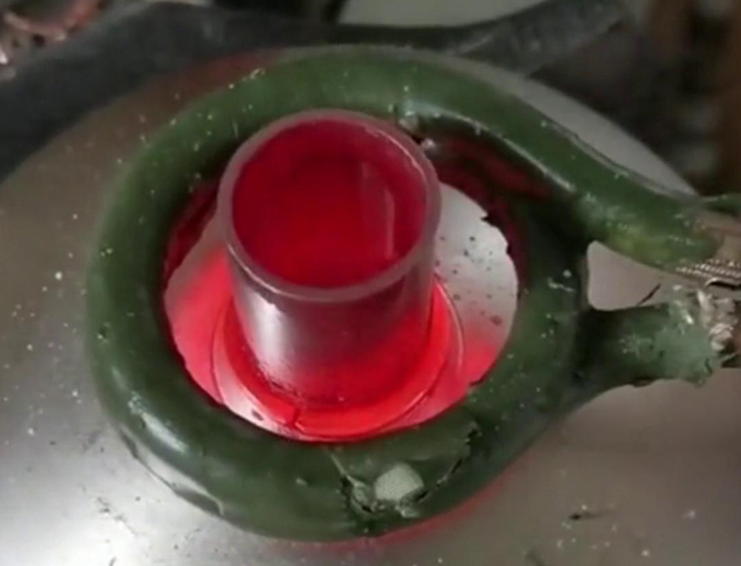 高頻焊機，不單純只是焊接銅管鋁管，還可以焊接不銹鋼鐵更各類異種金屬釬焊
